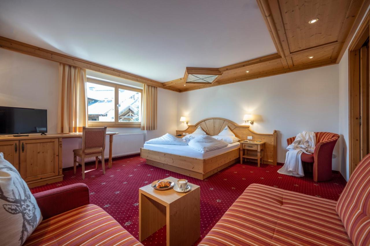 Hotel Bellavista Алпе ди Сиуси Екстериор снимка